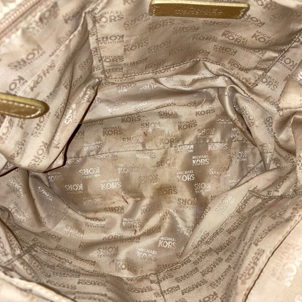 MK Michael KORS GOLD LEATHER SHOULDERBAG - Picture 2 of 3
